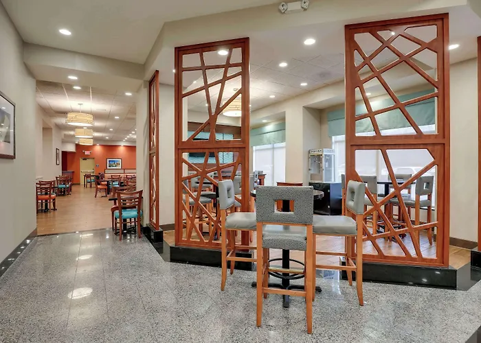 Drury Inn & Suites Charlotte Arrowood